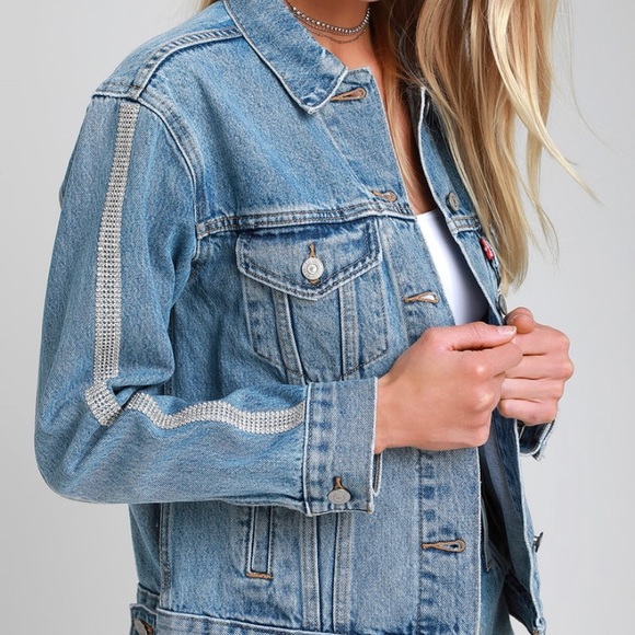 Levi's Jackets & Blazers - Levi’s Ex Boyfriend Trucker Denim Jacket